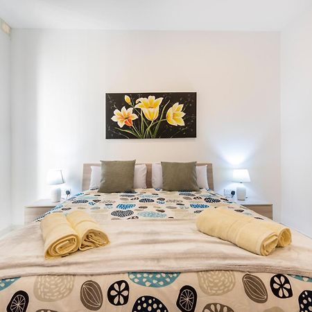 H2 -Modern And Spacious 3 Bedroom Apartment San Ġwann Exteriör bild
