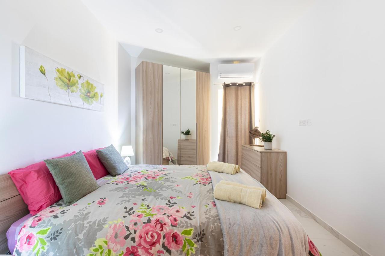 H2 -Modern And Spacious 3 Bedroom Apartment San Ġwann Exteriör bild