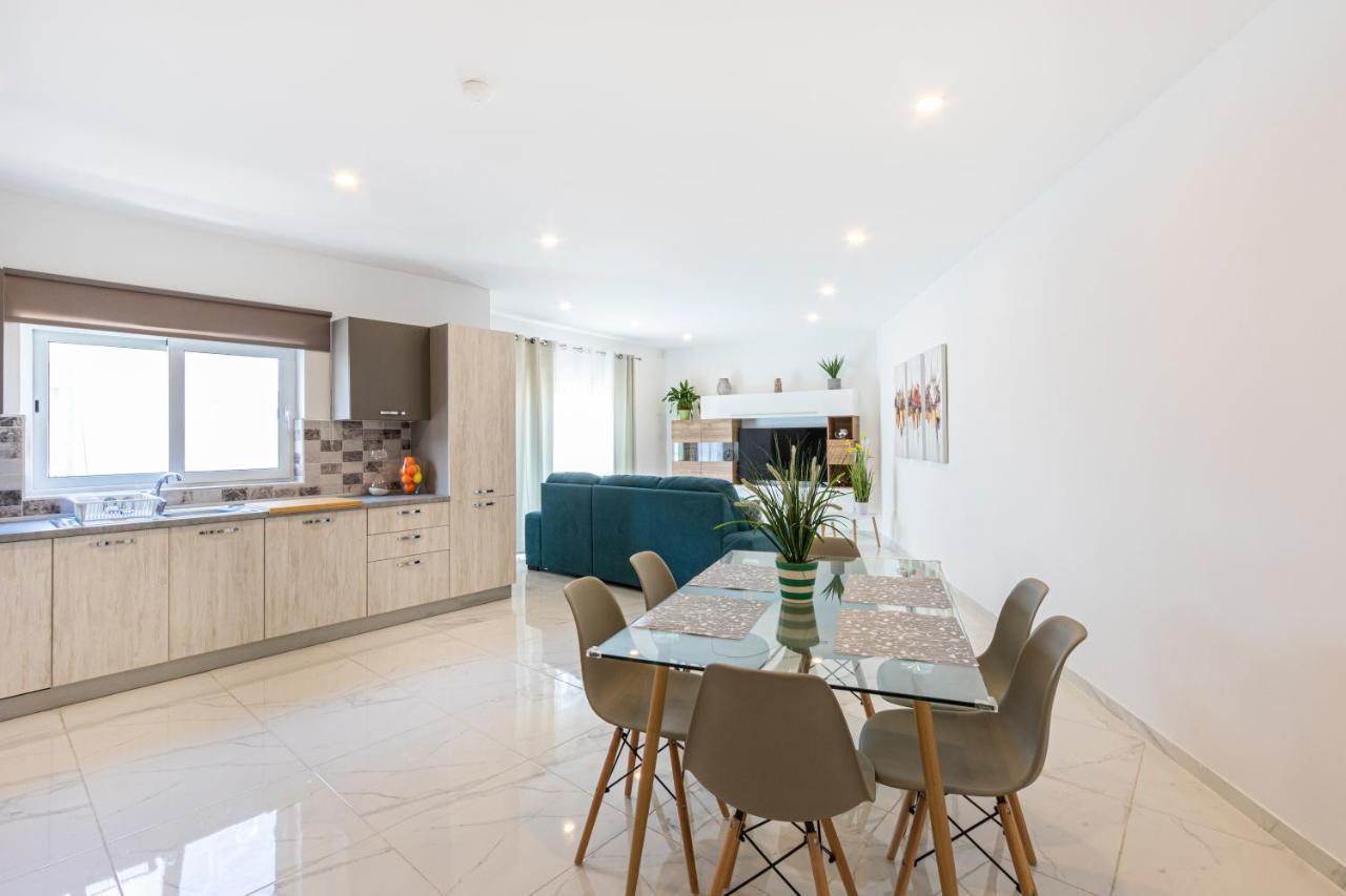 H2 -Modern And Spacious 3 Bedroom Apartment San Ġwann Exteriör bild