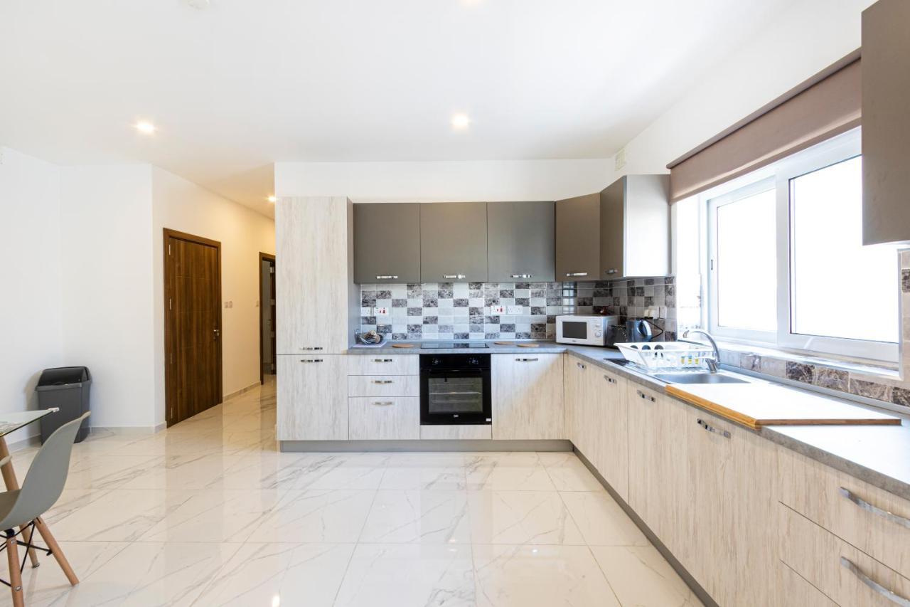 H2 -Modern And Spacious 3 Bedroom Apartment San Ġwann Exteriör bild