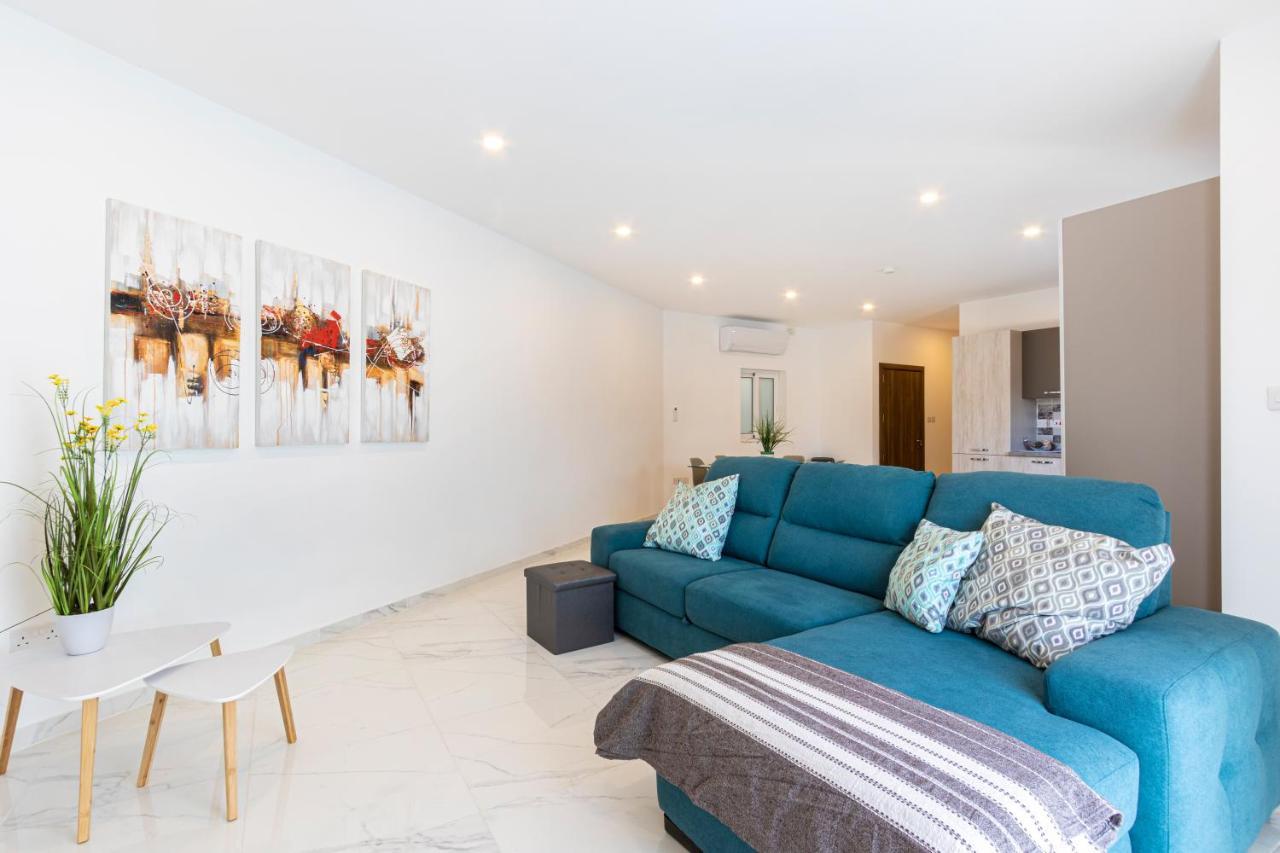 H2 -Modern And Spacious 3 Bedroom Apartment San Ġwann Exteriör bild